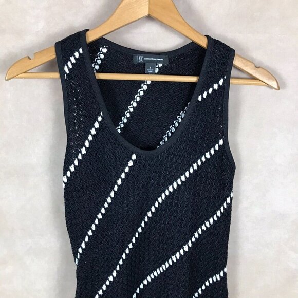 INC Black/White Crochet Knit Sleeveless Top NWOT Small - Picture 3 of 10